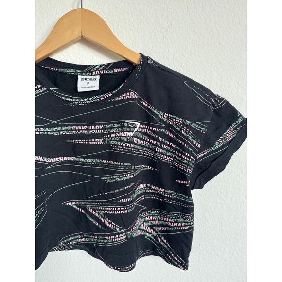 Gymshark Womens Cropped Black Short Sleeve Top Size Medium Workout Gym Lifting - Picture 7 of 7